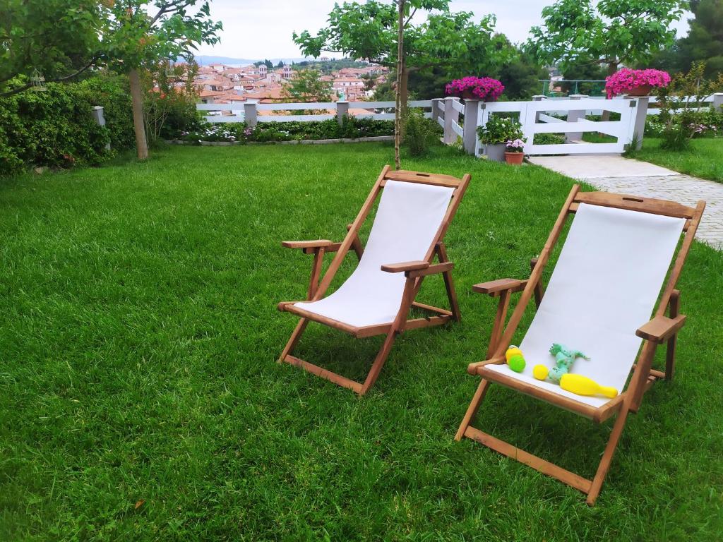 Zahrada ubytování Siggos Suites