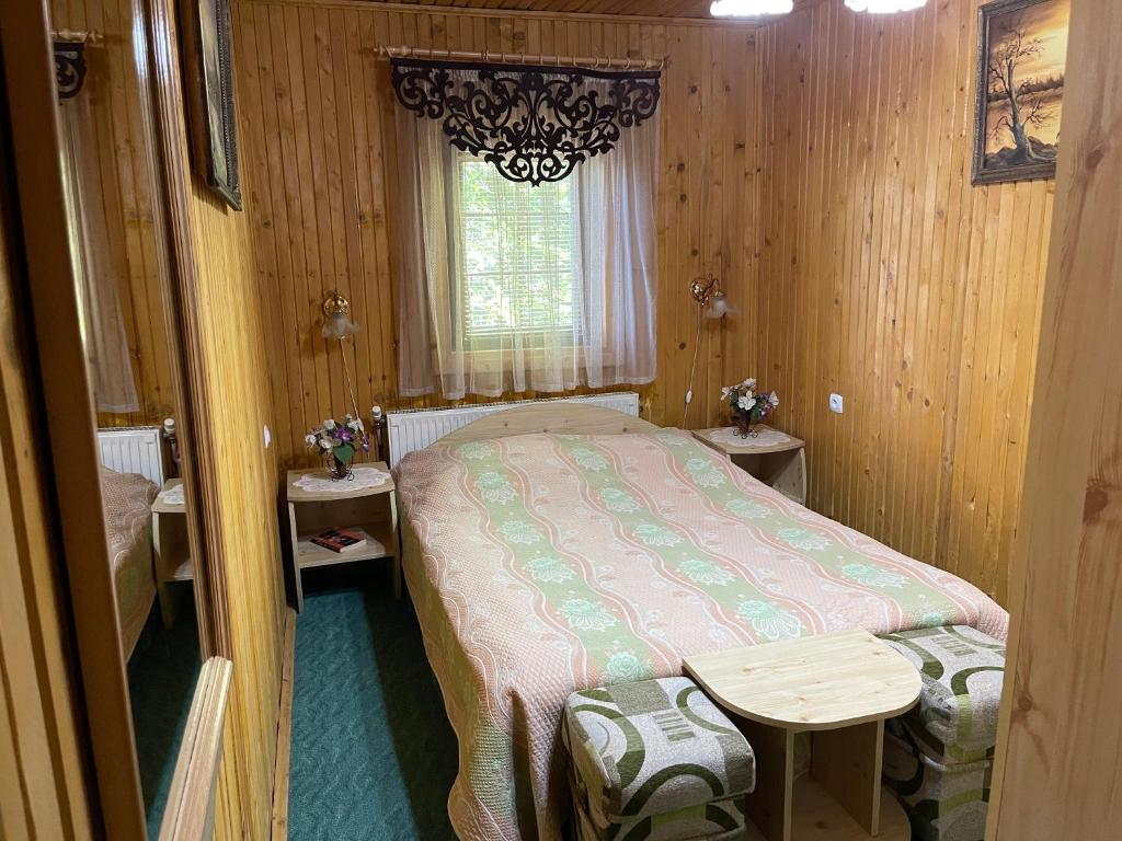 Postel nebo postele na pokoji v ubytování Grunok (Adults only)