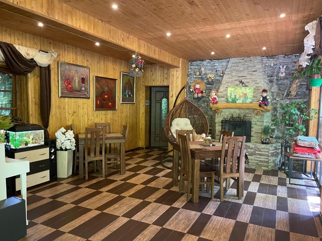 TV a/nebo společenská místnost v ubytování Grunok (Adults only)
