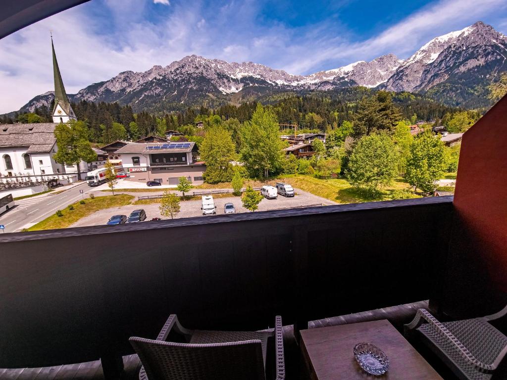 Splošen pogled na gorovje oz. razgled na gore, ki ga ponuja hotel