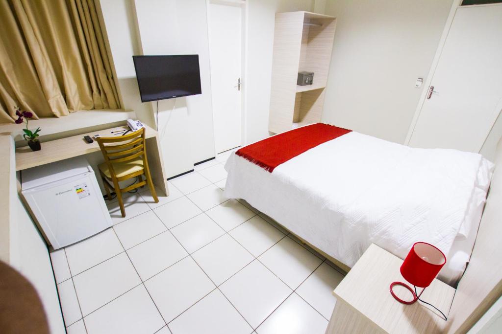  Holiday Hotel Picos