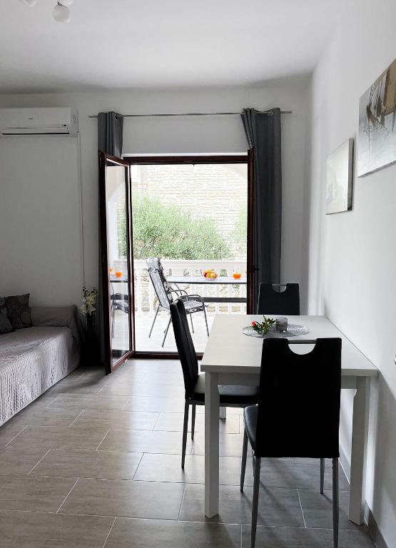 Posedenie v ubytovaní Apartments T&T
