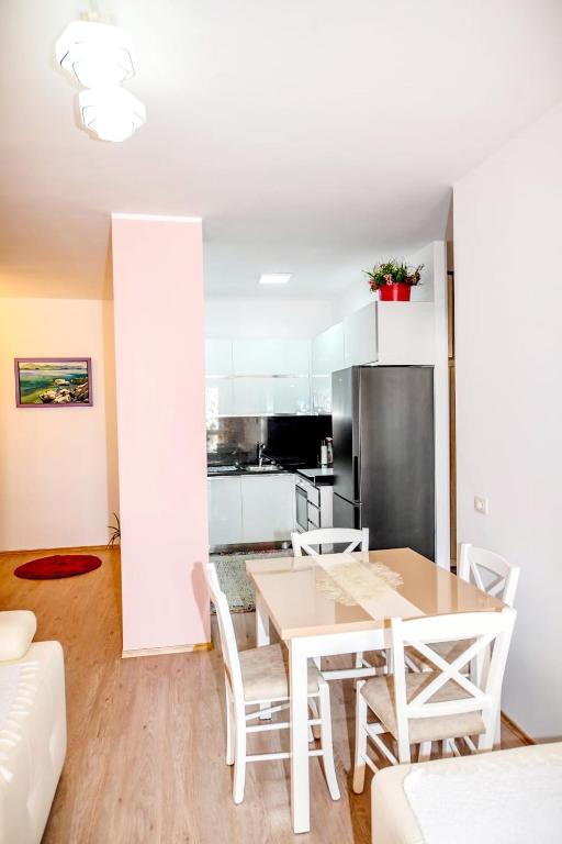 Happy stories' apartment in city centre - Image 4