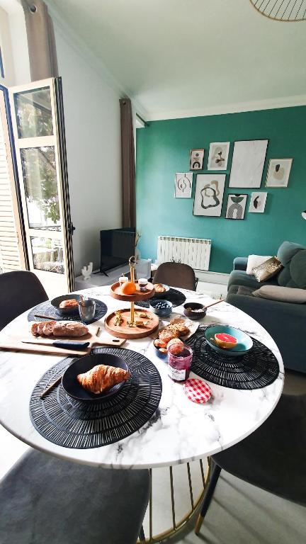 Jedzenie w apartamencie lub w pobliżu