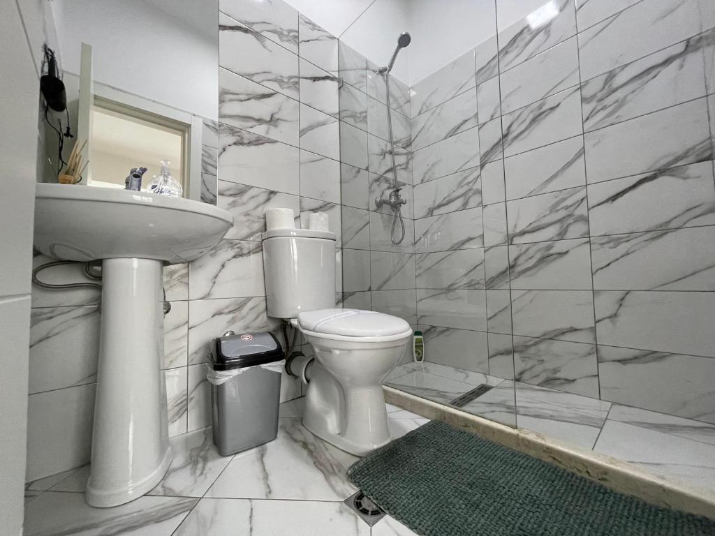 Bricks Studio Apartments - Image 7