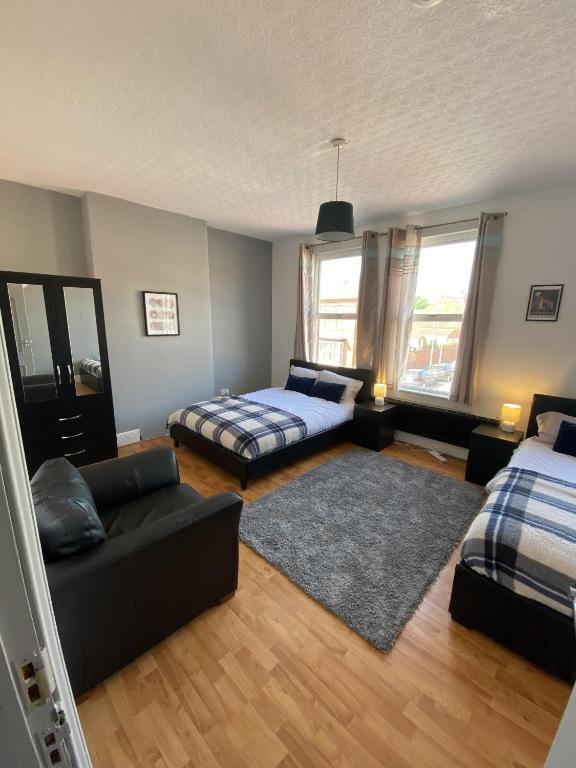 Willow House, Birmingham (updated prices 2024)