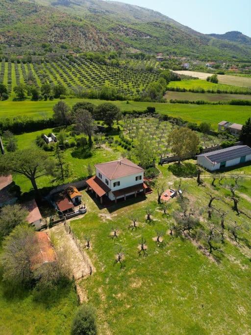 an aerial view of a house in a field at L'Oasi della Fonte in Albanella
