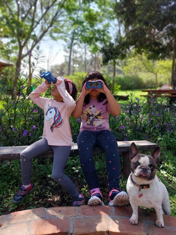 Majutusasutuse Pinar del Valle - Camping y Glamping en Constanza külastajatega peatuv lemmikloom või lemmikloomad