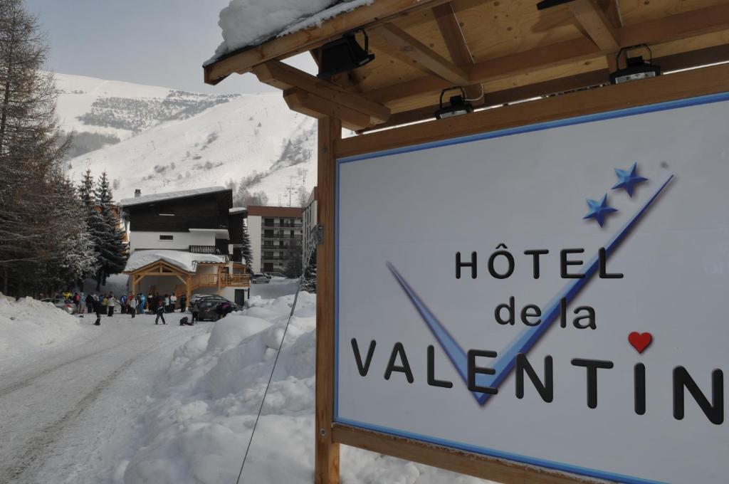 Hôtel Valentin pied des pistes v zimě