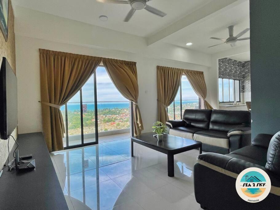 Penthouse apartment for sale in Puerto Deportivo, Torrevieja