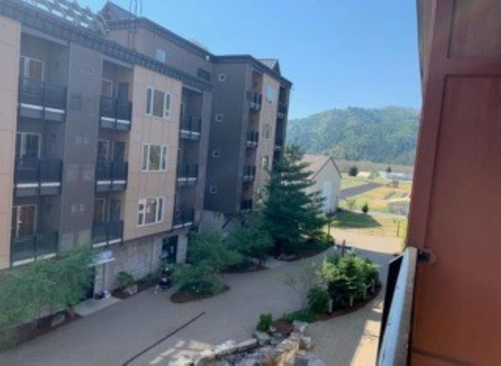 Silver Mtn Condo Murphy Beds, Kellogg (updated prices 2024)
