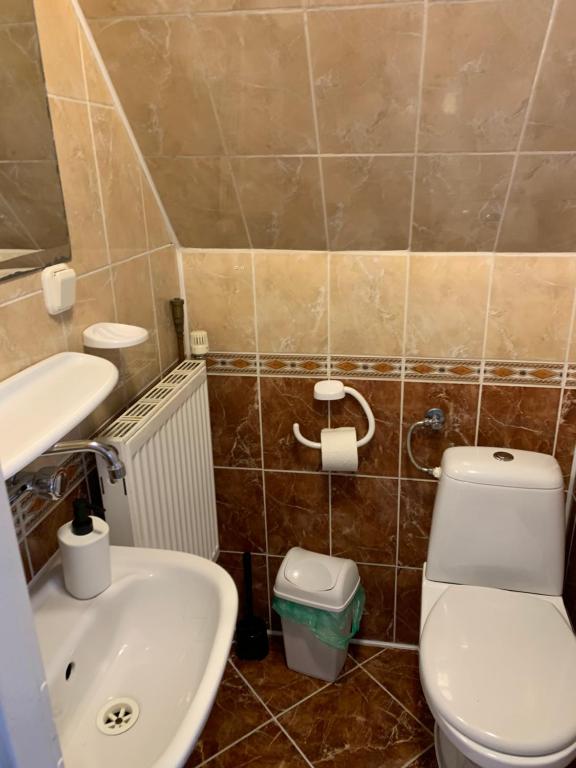 Przystanek Gubałówka -Guest House Zakopane - Eenpersoonskamer Met Eigen Externe Badkamer