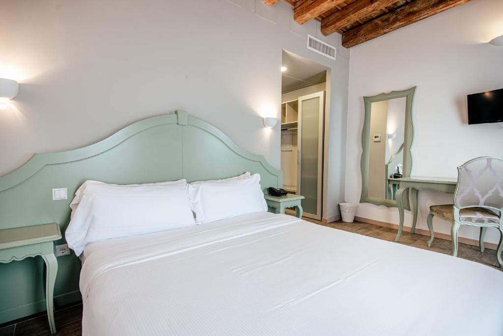Fracanzana Hotel - Camera King - Accesso Disabili