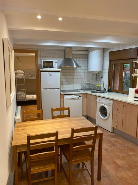 Kuchyň nebo kuchyňský kout v ubytování Apartamento con encanto