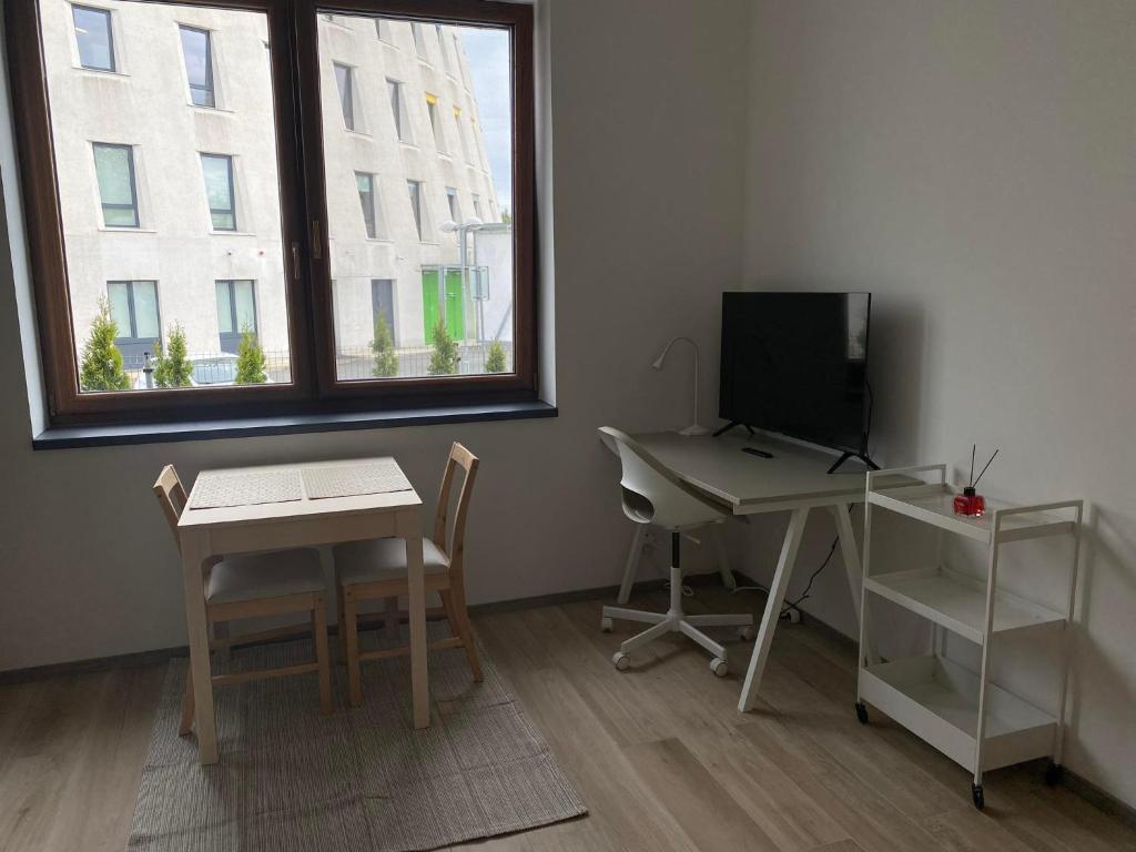 The Dante Villa Apartments - One-Bedroom Apartment