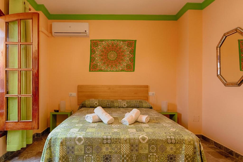 Charming Nerja Hostel - Double Room With Shared Bathroom
