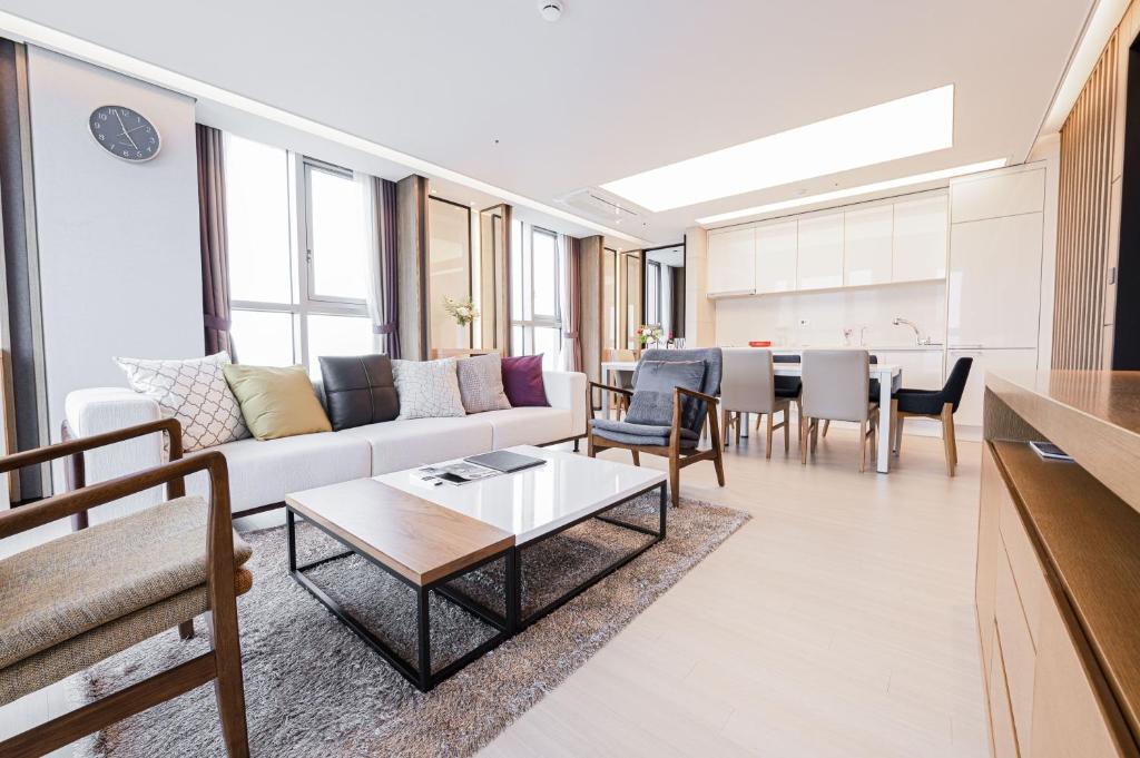 J One Hotel Cheongju - الجناح الإمبراطوري