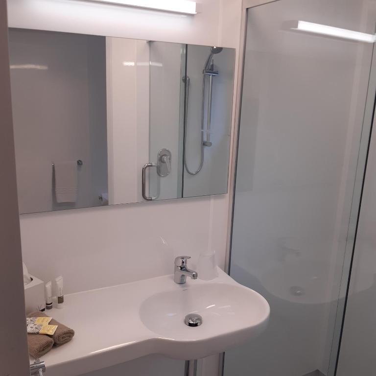 Comfort Inn Tayesta Motel - Resim 25