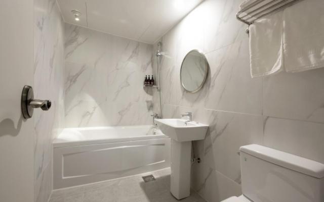 Koupelna v ubytování Hotel Yaja Gwangalli