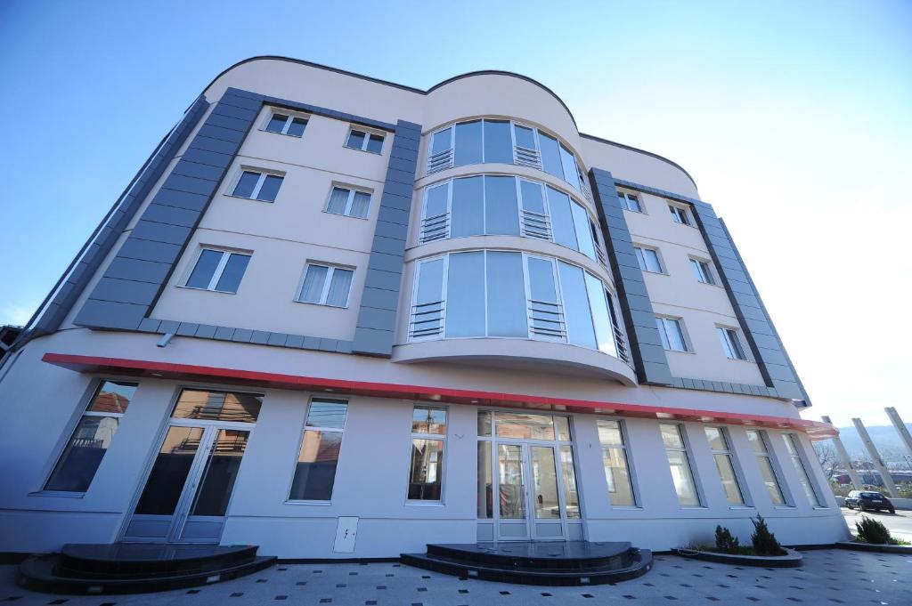 Garni Uni Elita Lux Hotel - Resim 4