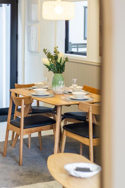 The Majestic retreat 2 bed 2 bath CBD - Resim 12