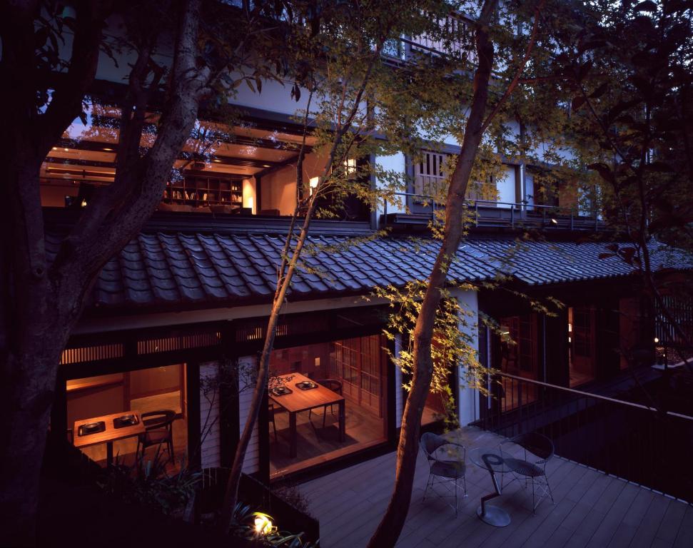 Budova, kde se ryokan nachází