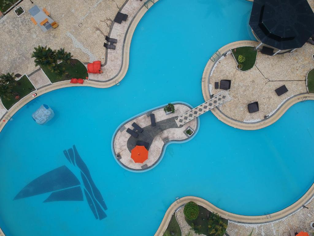 Bazén v ubytování HARRIS Resort Batam Waterfront nebo v jeho okolí