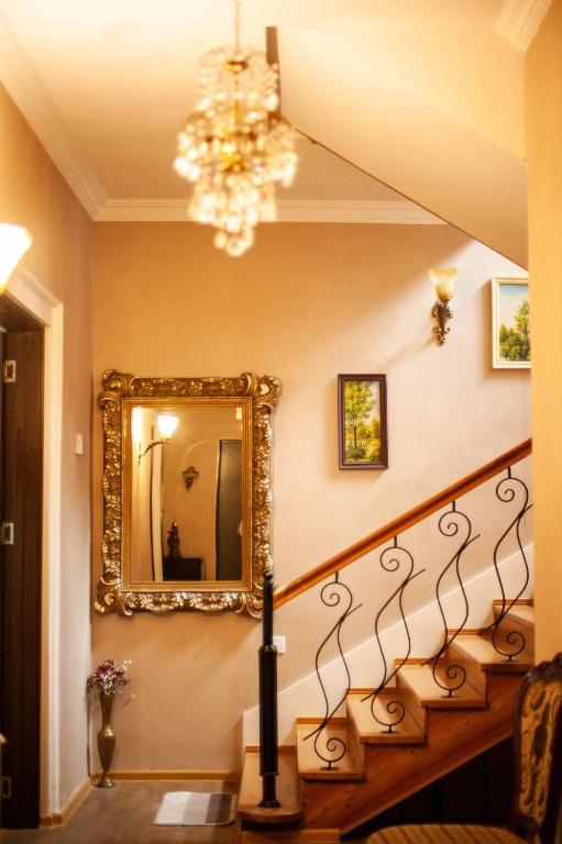 Fotografie z fotogalerie ubytování Neli & Zaal Guest House v destinaci Telavi