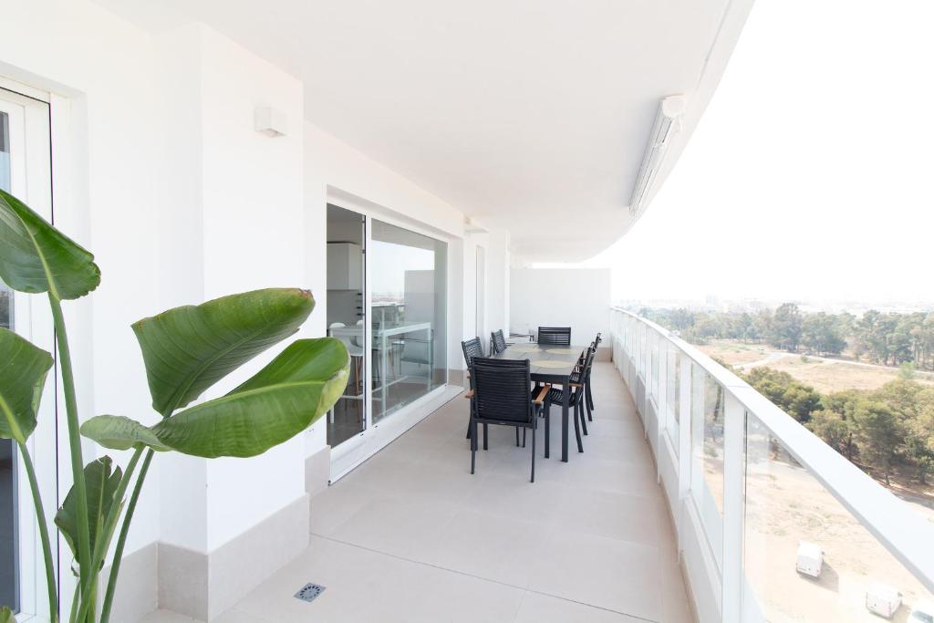 Balkón alebo terasa v ubytovaní Global Properties, Apartamento de 2 habitaciones con gran terraza en Gran Canet