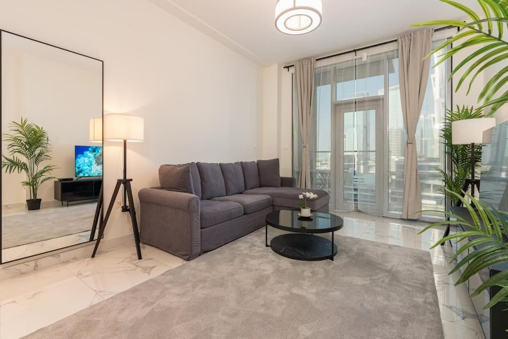 Breathtaking 1Bed with balcony in Al Habtoor city