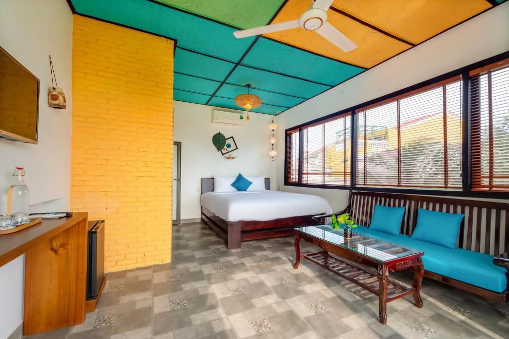 Suite Junior Nhìn Ra Hồ Bơi