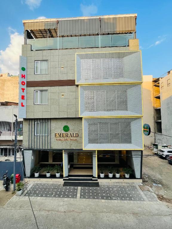 Hotel Emerald, Bhopal, India