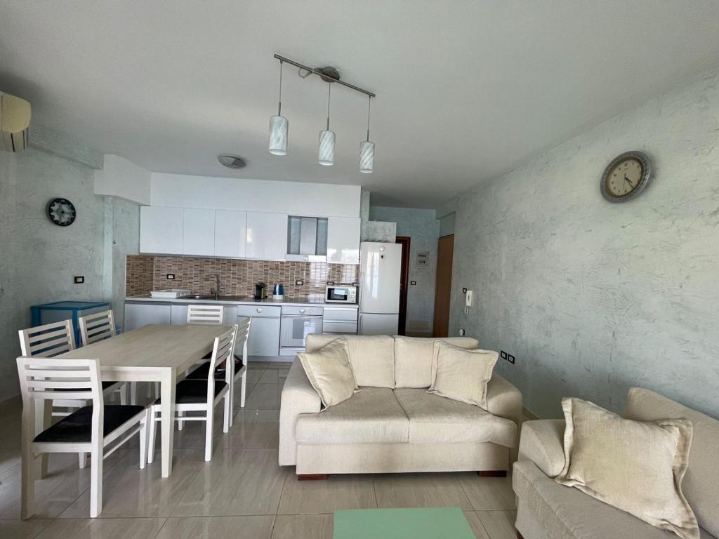 1-Stunning Sea View Apartments! - Image 4