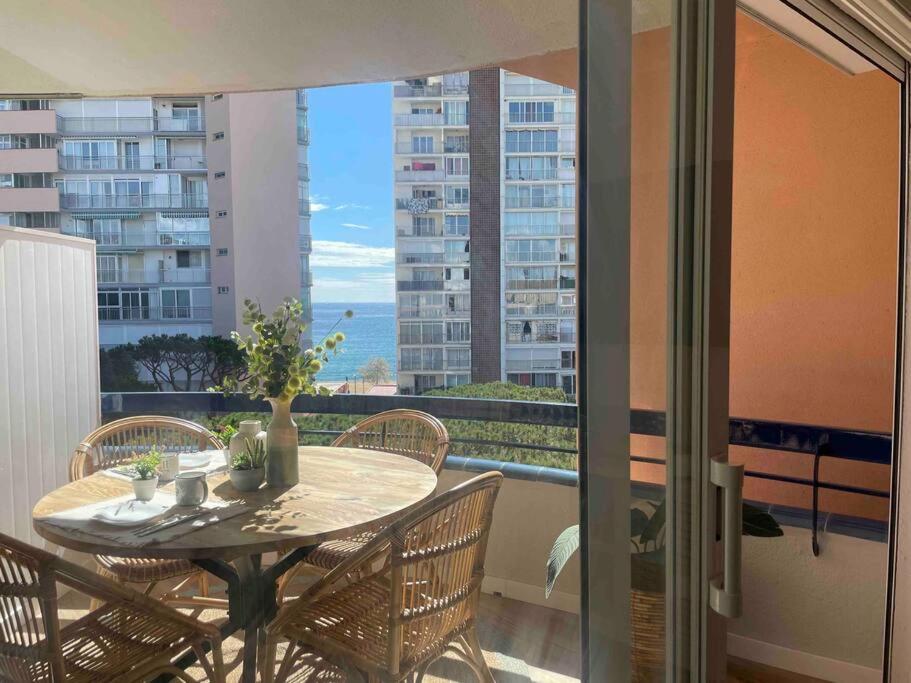 Fotografie z fotogalerie ubytování Apartamento a 20 metros de la playa con Parking v destinaci Platja  d'Aro
