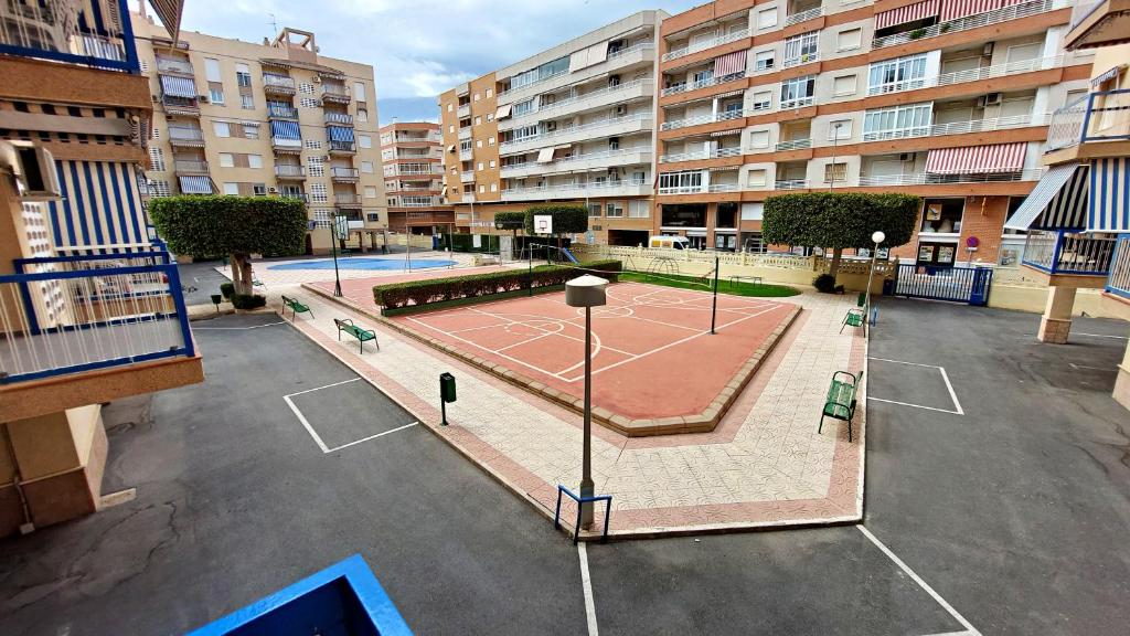 Budova, v ktorej sa apartmán nachádza