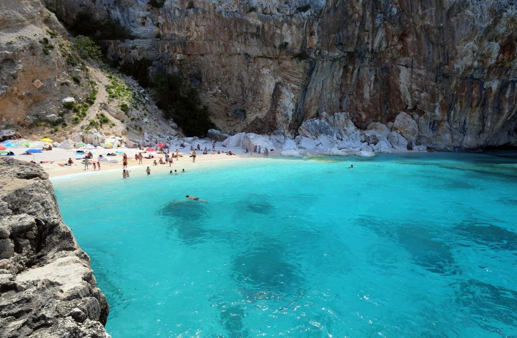 La Pavoncella a Lotzorai - Moderno Appartamento Vicino Mare