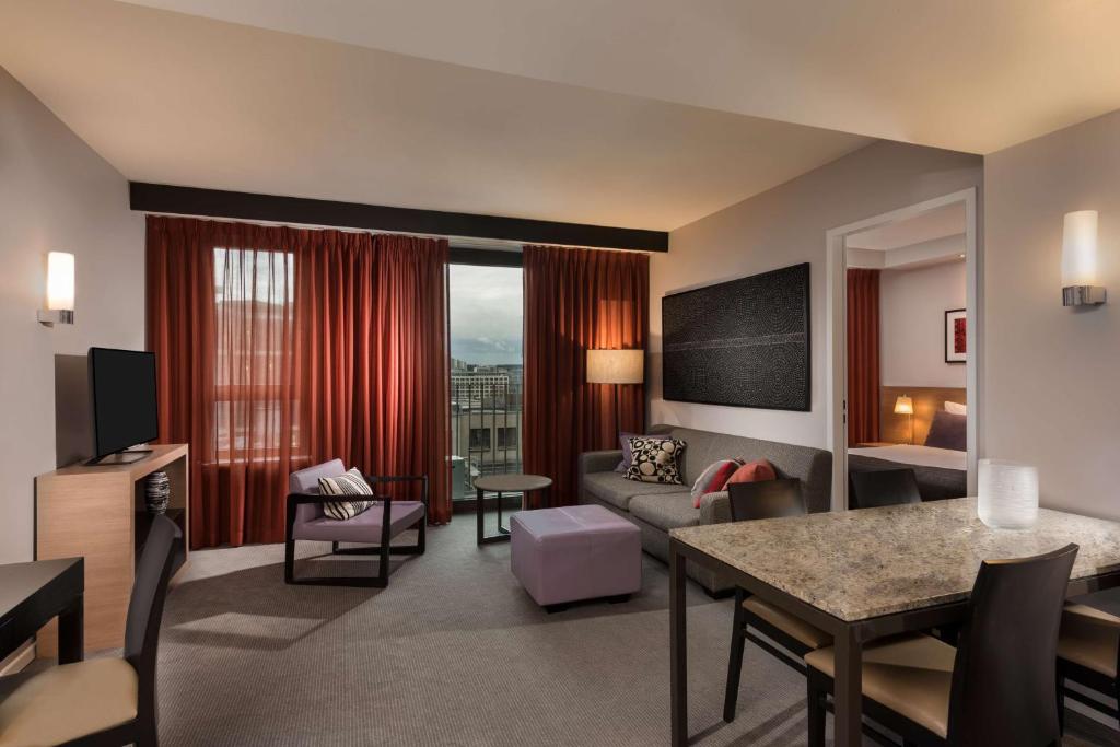 Adina Apartment Hotel Frankfurt Neue Oper - Apartamento De 2 Dormitorios