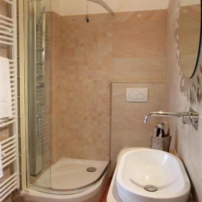 Łazienka w obiekcie B&B La Soldanella