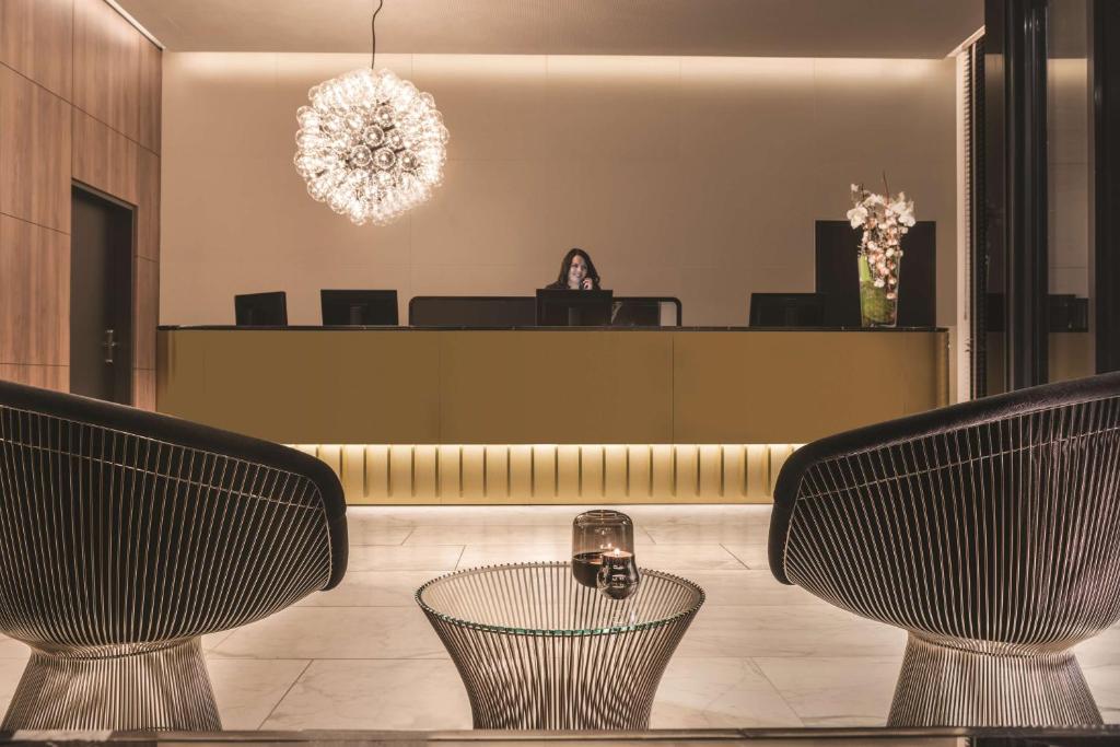 Posezení v ubytování Adina Apartment Hotel Nuremberg
