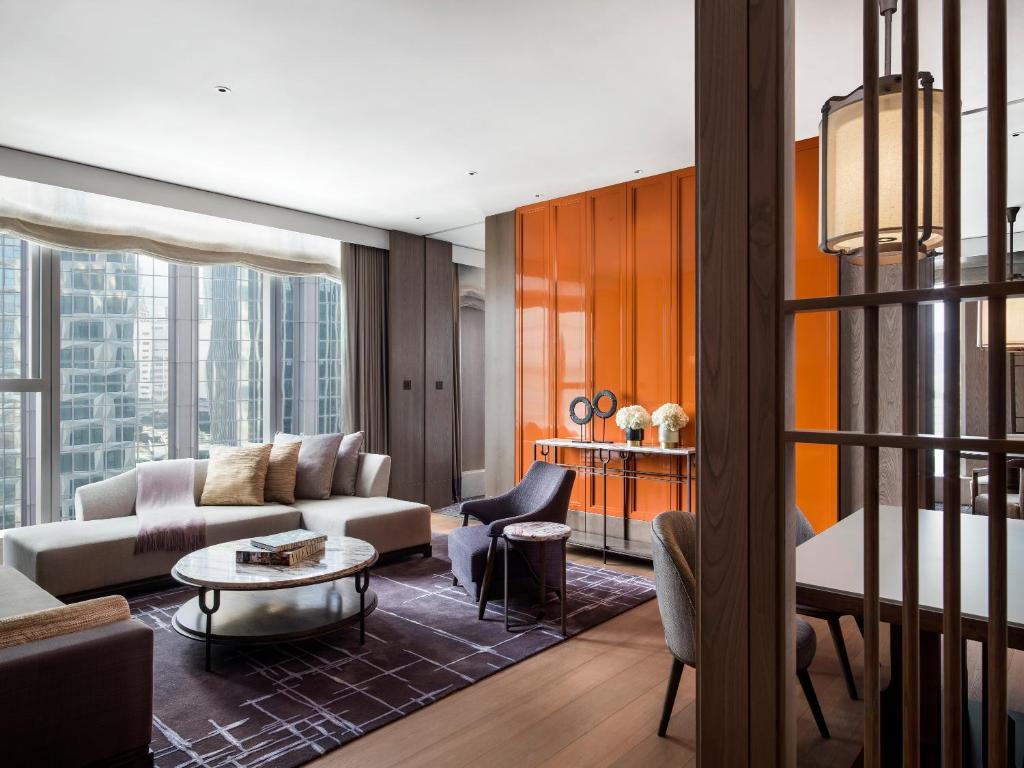 Posezení v ubytování The St. Regis Hong Kong