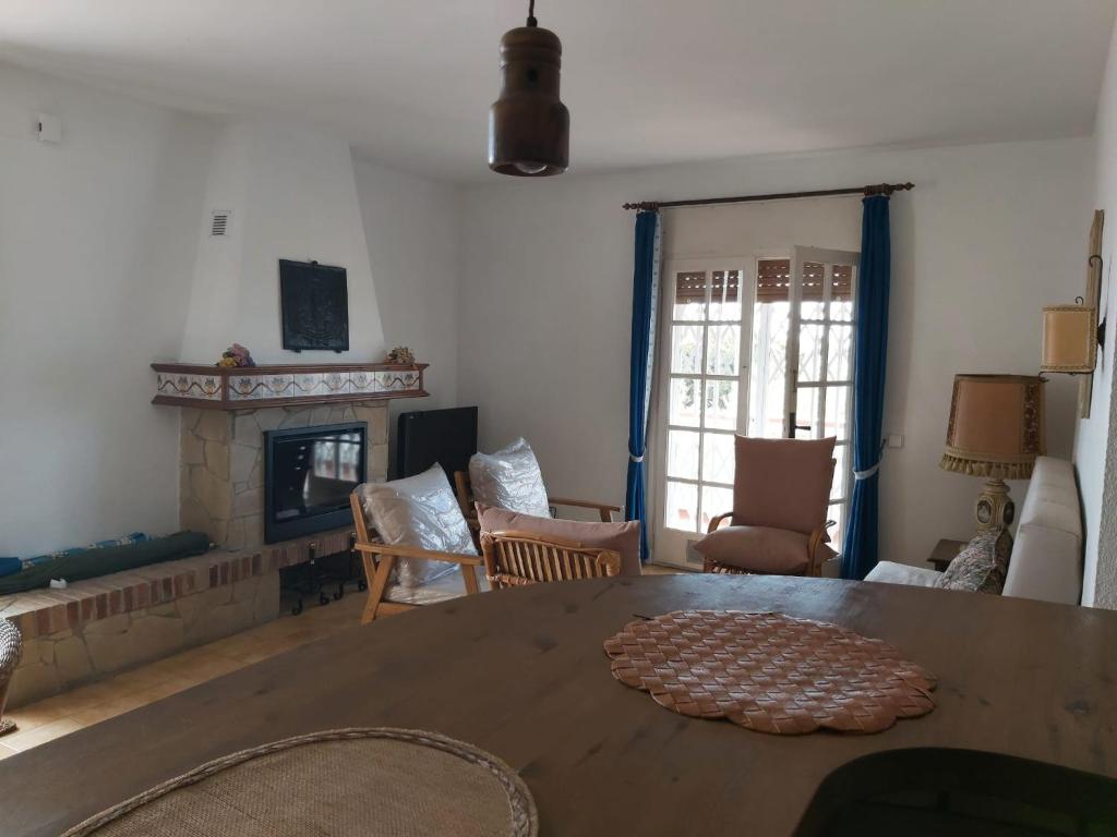 TV a/nebo společenská místnost v ubytování APARTAMENT AMB GRAN TERRASSA