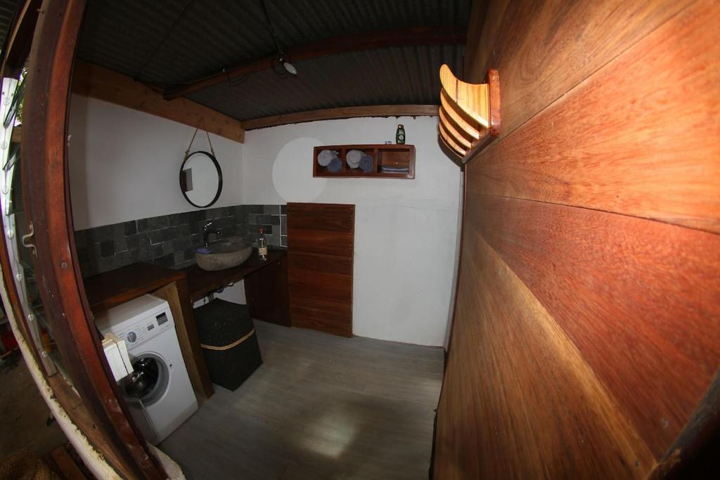 Kuchyň nebo kuchyňský kout v ubytování Villa vue exceptionnelle