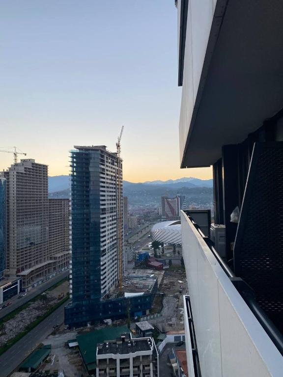 فضای داخلی Orbi City Apart-Hotel Studio 33 sqm در باتومی - تصویر ۳