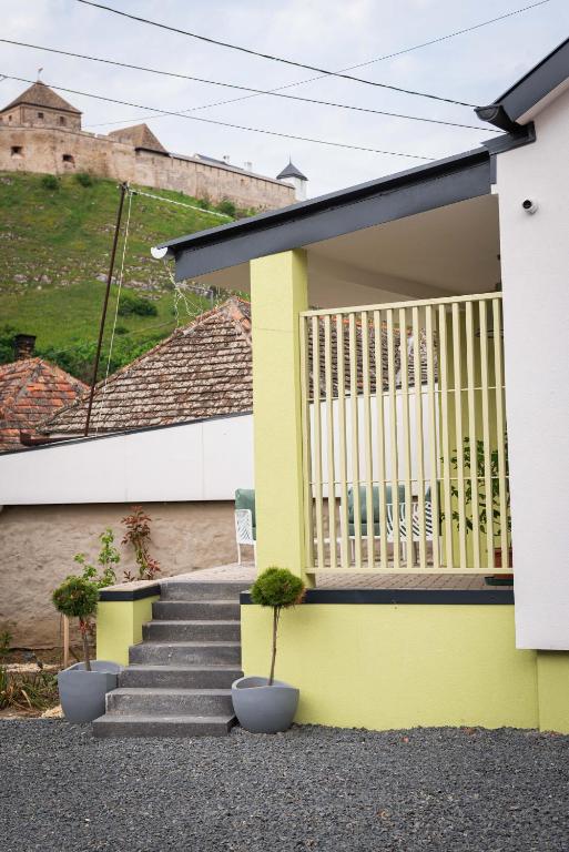 Nespecifikovaný výhled na hory nebo výhled na hory při pohledu z apartmánu