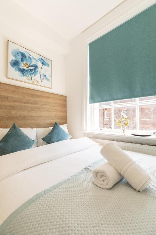 The Chapter Hotels - Griffin House - Resim 22