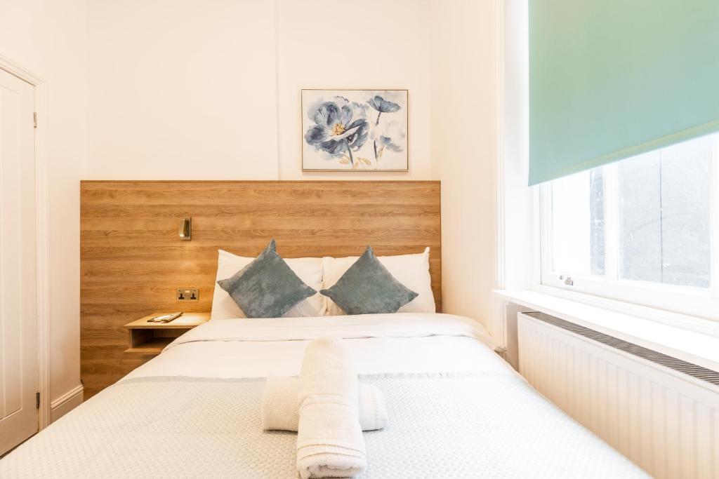 The Chapter Hotels - Griffin House - Resim 28