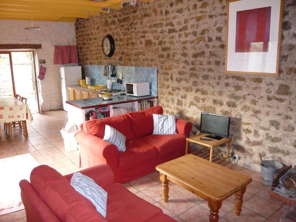 Vacation Home Noizeret, Couches, France - Booking.com