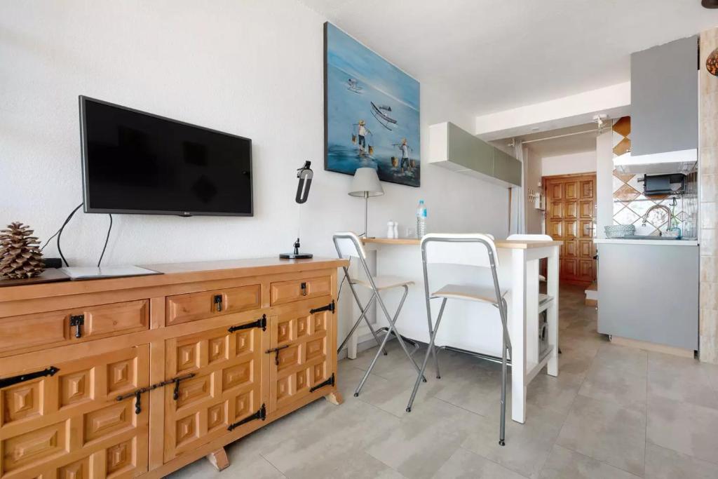 Kuchyň nebo kuchyňský kout v ubytování Apartment La Luna
