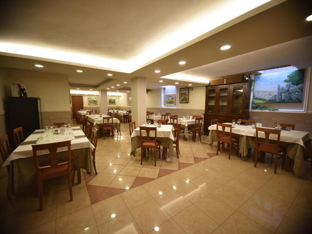 Restaurace v ubytování Hotel e Appartamenti La Solaria