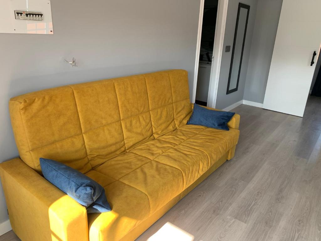 Posezení v ubytování NOARU Apartamentos